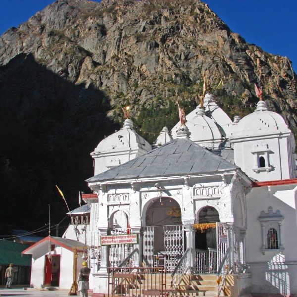 Gangotri-temple-Gangotri-r9wwnoby2ho5rj9wfn3jypvagpqvk23j6dfg55dtsg