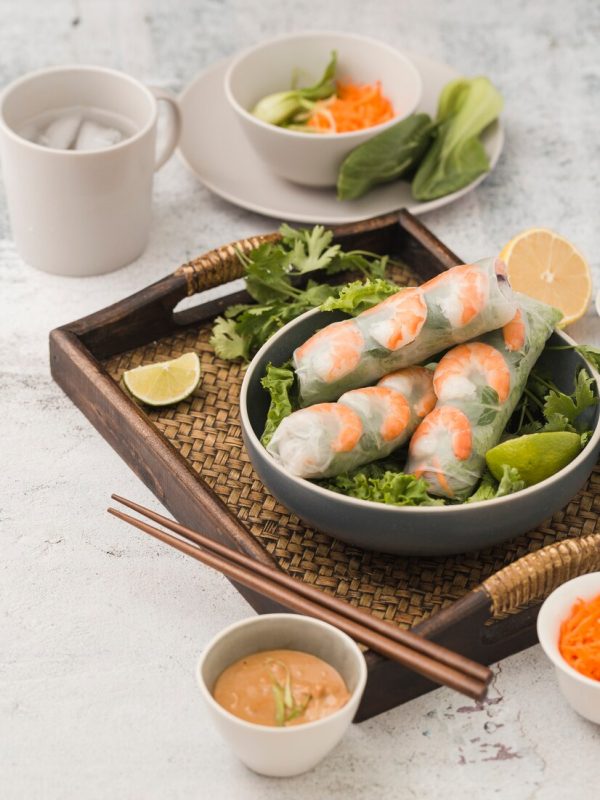 fresh-shrimp-rolls-with-salad-sauce_23-2148381164